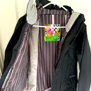Women’s Burton Dryride snowboard/ski jacket.